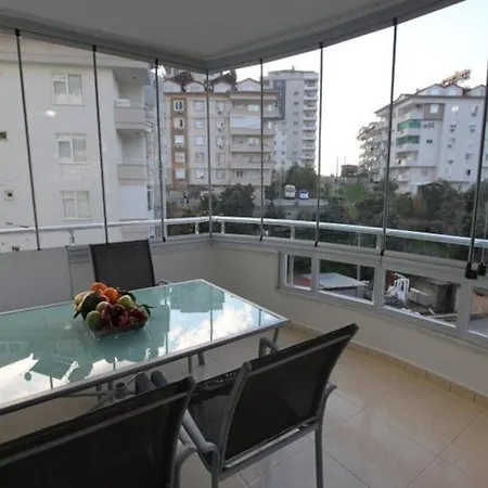 Orange Garden Cikcilli Apartament *