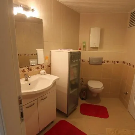 Orange Garden Cikcilli Apartman